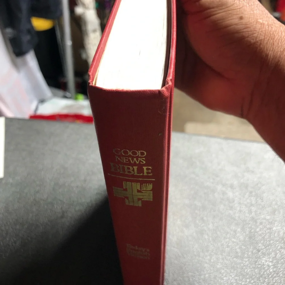Good News Bible Today’s English Version Hardcover - Red